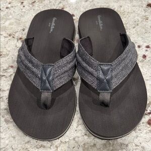GOODFELLOW & CO IAN COMFORT Gray Flip Flops with Textured Straps. Size S (7/8)